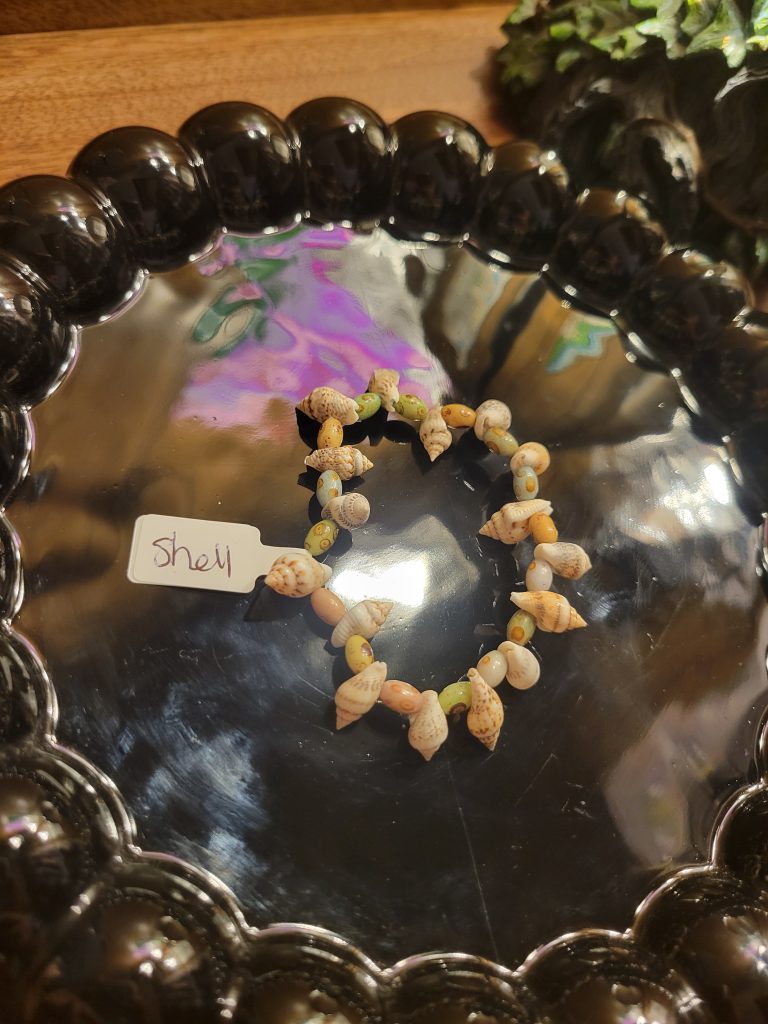 Seashell Stretch Bracelet